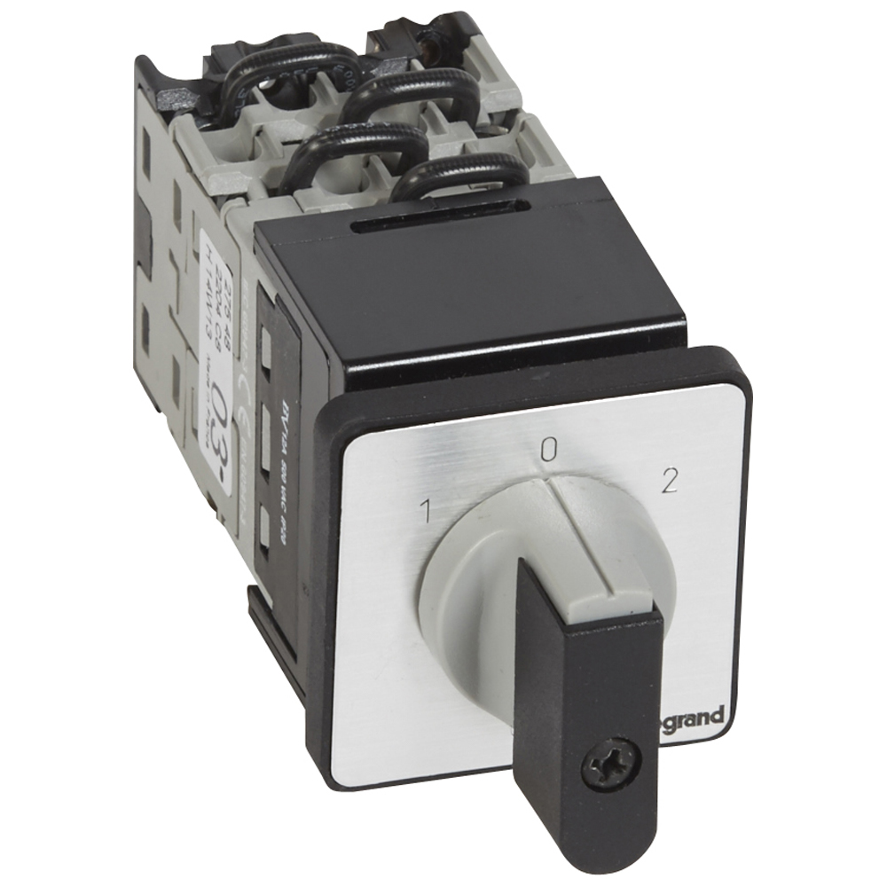 PR12 Инвер. С 0 4p Фикс.22 027548 Legrand