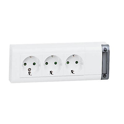 Многорозеточный блок - 3x2К+З - 250В 050625 Legrand
