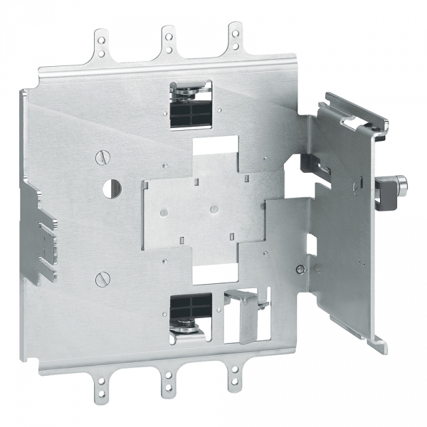 DPX3 630 Основание выкатное 4P 422232 Legrand