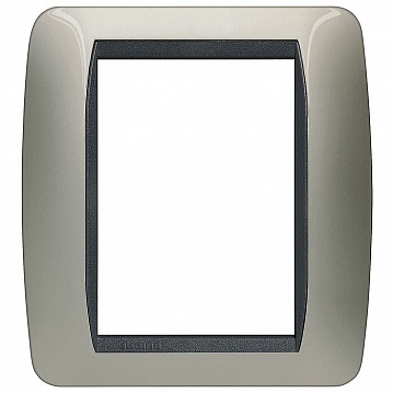 Рамка 3+3 модуля LIVING LIGHT, светлый титан L4826TC Bticino