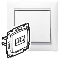 Информационная розетка Valena - RJ45 - Cat. 6 - UTP - 1 выход - монтаж на винтах - White 774242 Legrand