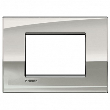 Рамка 3 модуля LIVING LIGHT, горизонтальная, палладий LNC4803PL Bticino