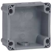 Коробка с одним ответстием под сальник Hypra Prisinter - IP 44/55 - 2К+З/3К+З - 16 А - пластик 052049 Legrand