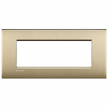 Рамка 7 модулей LIVING LIGHT, золото матовое LNC4807OF Bticino