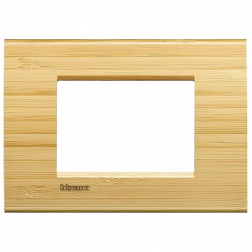 Рамка 3 модуля LIVING LIGHT, бамбук LNA4803LBA Bticino