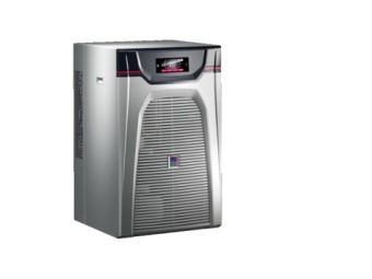 SK Чиллер Blue e+ 5,5 кВт 380В 3~ 1 шт 3334400 Rittal