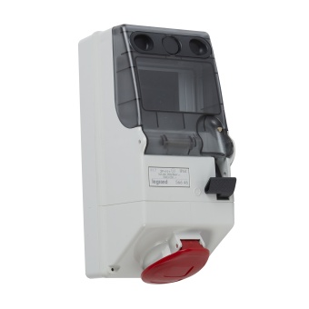 Комбинированный щиток - P17 Tempra Pro - с рейкой DIN - IP 44 - 380/415 В~ - 16 A - 3К+Н+З 056646 Legrand
