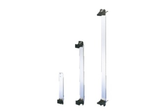 Передняя панель ЭМС с ручкой тип IV 6U 12HP, 1 шт 3684426 Rittal